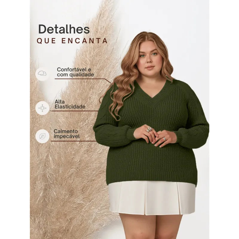 Blusa suéter plus size feminina verde militar em tricô com gola V e manga longa.