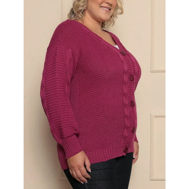 Casaco suéter plus size feminino roxo com botão trançado oversized.