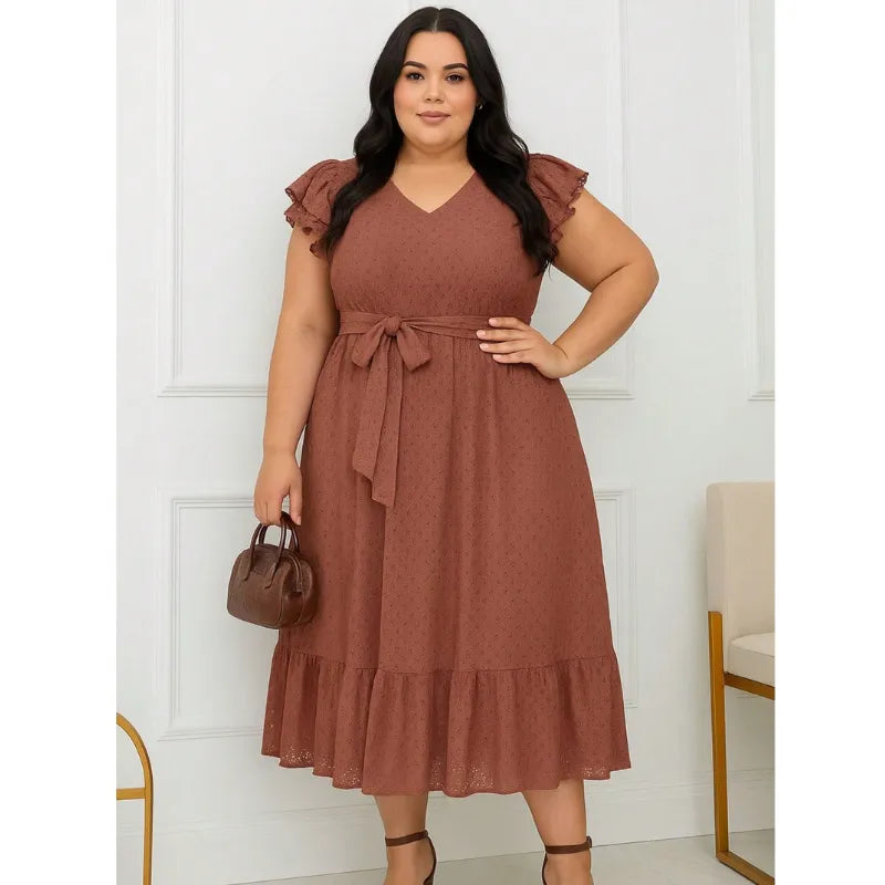 Vestido max midi plus size verde oliva em malha laise com cinto feminino.