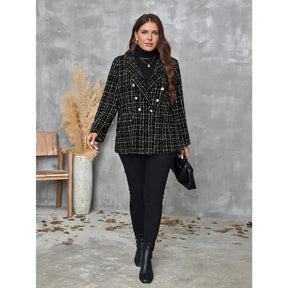 Blazer Tweed Xadrez Plus Size Feminino Preto e Branco de Inverno