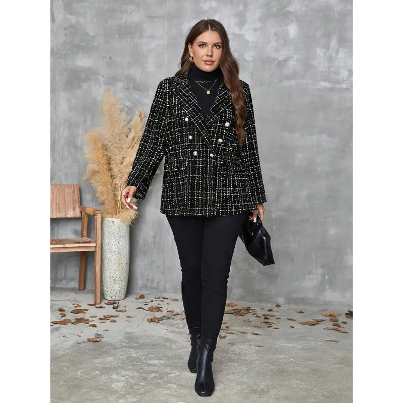 Blazer Tweed Xadrez Plus Size Feminino Preto e Branco de Inverno