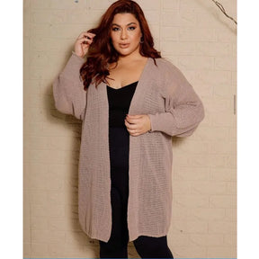 Kimono cardigan feminino plus size em tricô coral.